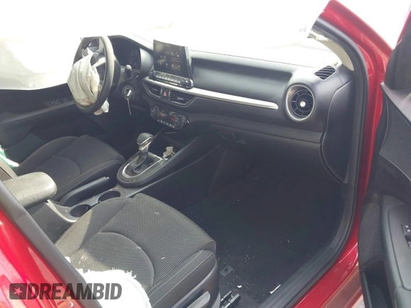 2019 Kia Forte LXS with VIN 3KPF24ADXKE040741, listed as a IAAI auction lot 41525717 with 59,962 mi miles. Bid and sale history available at carsss.com. Image 5.