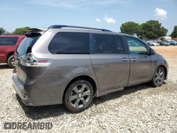 2016 Toyota Sienna SE z VIN 5TDXK3DC4GS720388, wystawiony jako Copart lot #60211685 z przebiegiem 191 729 mil mil oraz Szkoda całkowita • Salvage title. Historia ofert i sprzedaży dostępna na DreamBid. Obrazek 3.