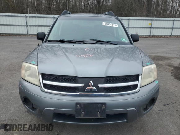 2008 Mitsubishi Endeavor LS with VIN 4A4MN21S48E019897, listed as a Copart auction lot 44804115 with 201,102 mi miles and Salvage Title. Bid and sale history available at carsss.com. Image 5.
