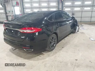 2018 Ford Fusion SE with VIN 3FA6P0T94JR182437, listed as a IAAI auction lot 41552138 with 110,068 mi miles and . Bid and sale history available at carsss.com. Image 4.