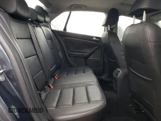 2010 Volkswagen Jetta Limited Edition с VIN 3VWRZ7AJ6AM032265, выставлен на аукционе Copart как лот 53852485 с пробегом 118 996 миль миль и Списание • Salvage title. История ставок и продаж доступна на DreamBid. Изображение 10.