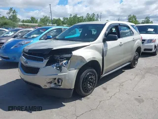 2013 Chevrolet Equinox LS z VIN 2GNFLCEK9D6213773, wystawiony jako IAAI lot #42286034 z przebiegiem Nie podano mil oraz . Historia ofert i sprzedaży dostępna na DreamBid. Obrazek 2.