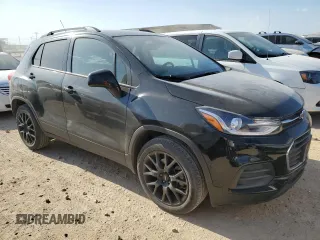 2020 Chevrolet Trax LT z VIN KL7CJLSBXLB352647, wystawiony jako Copart lot #52739415 z przebiegiem 76 368 mil mil oraz Czysty tytuł • Clean title. Historia ofert i sprzedaży dostępna na DreamBid. Obrazek 4.