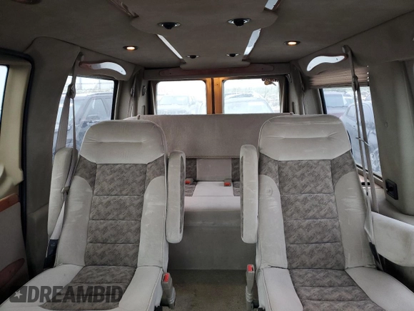 2002 Ford Econoline Cargo with VIN 1FDRE14W12HB32827, listed as a Copart auction lot 84039804 with 263,809 mi miles and Clean Title. Bid and sale history available at DreamBid. Image 10.