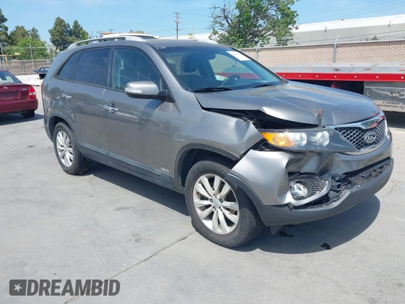 2011 Kia Sorento EX with VIN 5XYKUDA29BG055919, listed as a IAAI auction lot 42105406 with 146,302 mi miles. Bid and sale history available at carsss.com. Image 1.