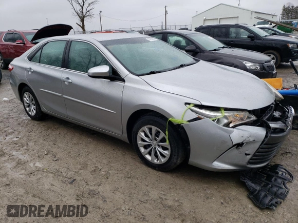 2017 Toyota Camry XLE with VIN 4T1BF1FK8HU303422, listed as a Copart auction lot 47918075 with 89,610 mi miles and Clean Title. Bid and sale history available at DreamBid. Image 4.