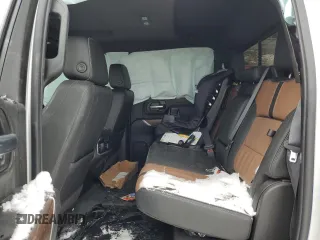 2020 Chevrolet Silverado 3500HD High Country z VIN 1GC4YVEY4LF341280, wystawiony jako Copart lot #41398705 z przebiegiem Nie podano mil oraz Nie do naprawy • Non repairable. Historia ofert i sprzedaży dostępna na DreamBid. Obrazek 10.