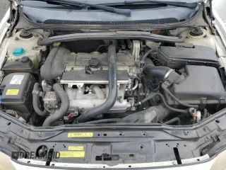 2005 Volvo S60 с VIN YV1RS592652462152, выставлен на аукционе Copart как лот 51055495 с пробегом 117 631 миль миль и Списание • Salvage title. История ставок и продаж доступна на DreamBid. Изображение 11.