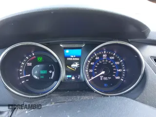 2014 Hyundai Sonata Hybrid Limited with VIN KMHEC4A46EA110201, listed as a IAAI auction lot 41427483 with 81,957 mi miles. Bid and sale history available at carsss.com. Image 7.