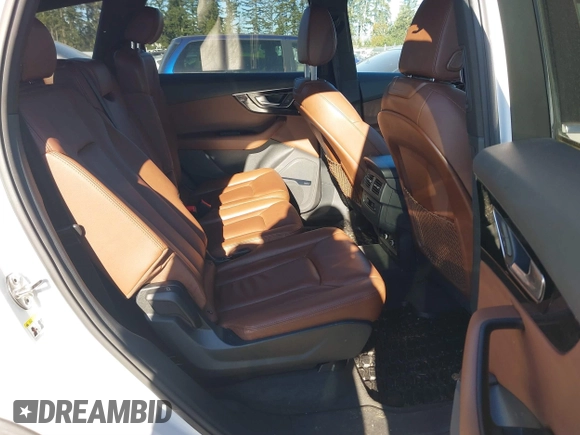 2019 Audi Q7 Premium Plus z VIN WA1LAAF78KD006428, wystawiony jako IAAI lot #41432030 z przebiegiem 63 380 mil mil oraz . Historia ofert i sprzedaży dostępna na DreamBid. Obrazek 8.