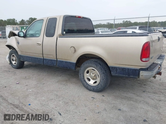 2000 Ford F-150 XL с VIN 1FTRX17L1YNA50543, выставлен на аукционе IAAI как лот 41864001 с пробегом 251 925 миль миль и . История ставок и продаж доступна на DreamBid. Изображение 3.
