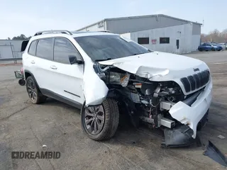2021 Jeep Cherokee Latitude Lux with VIN 1C4PJMMX6MD148808, listed as a IAAI auction lot 41840146 with 34,155 mi miles and . Bid and sale history available at carsss.com. Image 17.
