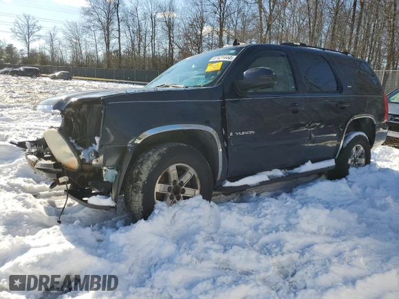 2009 GMC Yukon SLT w/4SB with VIN 1GKFK33059R146280, listed as a Copart auction lot 87421444 with 118,566 mi miles and Salvage Title. Bid and sale history available at carsss.com. Image 1.