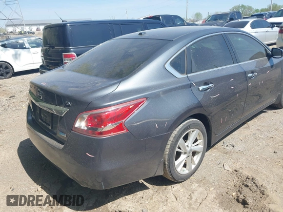 2013 Nissan Altima SV with VIN 1N4AL3APXDC123274, listed as a IAAI auction lot 42137247 with 160,286 mi miles and . Bid and sale history available at DreamBid. Image 4.