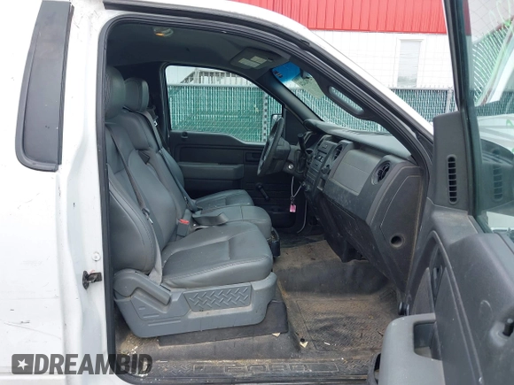 2014 Ford F-150 XL with VIN 1FTMF1CM0EKF70113, listed as a IAAI auction lot 41982424 with 150,007 mi miles. Bid and sale history available at carsss.com. Image 5.