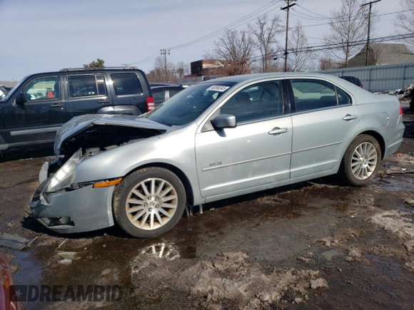 2007 Mercury Milan Premier with VIN 3MEHM08Z97R652599, listed as a Copart auction lot 46596345 with 92,720 mi miles and Salvage Title. Bid and sale history available at carsss.com. Image 1.
