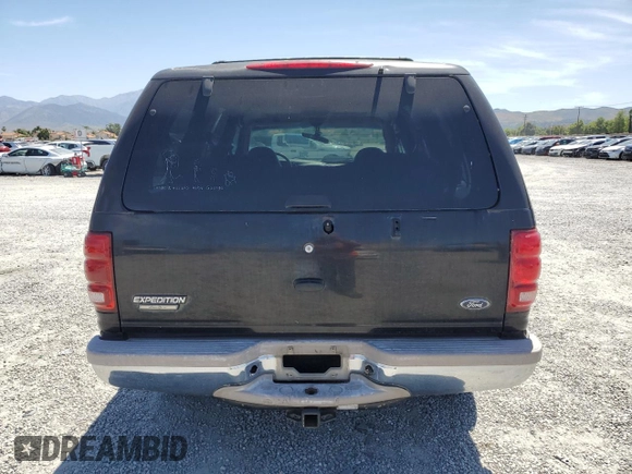 1998 Ford Expedition XLT z VIN 1FMRU17L5WLB18954, wystawiony jako Copart lot #58204235 z przebiegiem 350 480 mil mil oraz Szkoda całkowita • Salvage title. Historia ofert i sprzedaży dostępna na DreamBid. Obrazek 6.