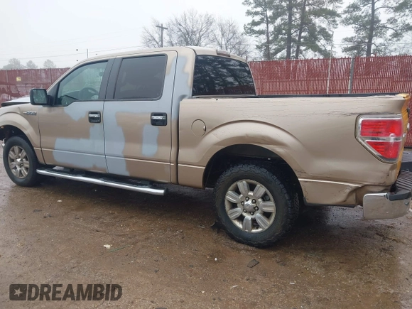 2012 Ford F-150 XL with VIN 1FTFW1CF4CKD95064, listed as a IAAI auction lot 41618938 with 247,129 mi miles. Bid and sale history available at carsss.com. Image 3.