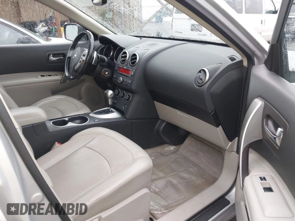 2008 Nissan Rogue SL with VIN JN8AS58V18W120978, listed as a IAAI auction lot 41782879 with 181,137 mi miles and . Bid and sale history available at DreamBid. Image 5.