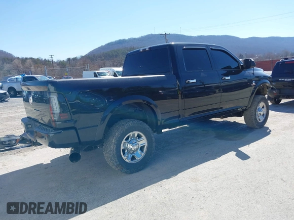2015 Ram 2500 Tradesman with VIN 3C6UR5CL2FG635579, listed as a IAAI auction lot 41821764 with 112,147 mi miles. Bid and sale history available at carsss.com. Image 4.
