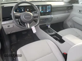 2025 Hyundai Kona SEL with VIN KM8HB3AB6SU214254, listed as a Copart auction lot 45133055 with 1,520 mi miles and Salvage Title. Bid and sale history available at carsss.com. Image 8.