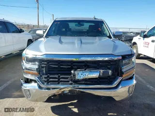 2018 Chevrolet Silverado 1500 LT with VIN 3GCPCREH6JG485041, listed as a IAAI auction lot 41125547 with 67,214 mi miles. Bid and sale history available at carsss.com. Image 13.
