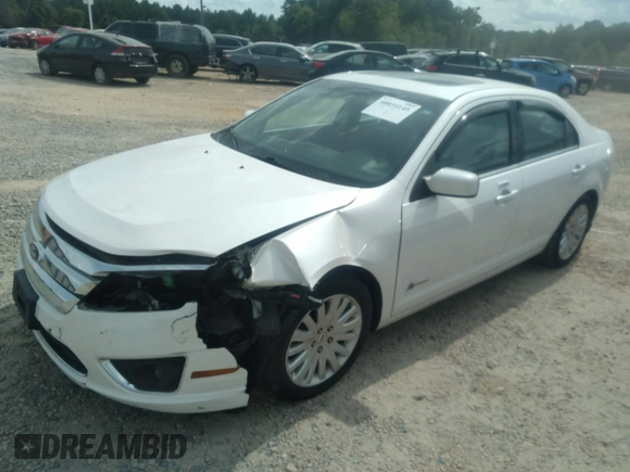 2010 Ford Fusion Hybrid z VIN 3FADP0L31AR387443, wystawiony jako IAAI lot #40034145 z przebiegiem 153 847 mil mil oraz . Historia ofert i sprzedaży dostępna na DreamBid. Obrazek 2.