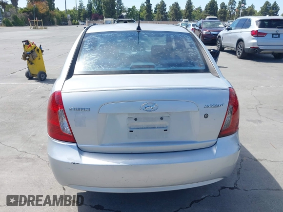 2006 Hyundai Accent GLS с VIN KMHCN46C86U023126, выставлен на аукционе IAAI как лот 42514585 с пробегом 150 008 миль миль и . История ставок и продаж доступна на DreamBid. Изображение 16.