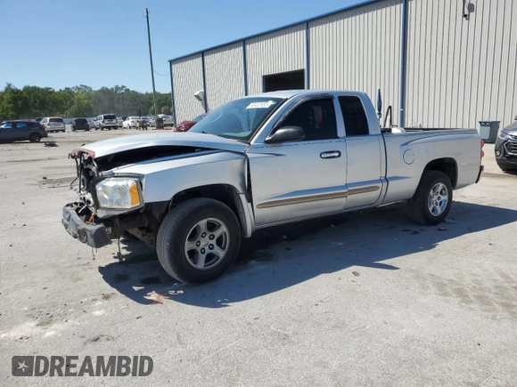 2006 Dodge Dakota SLT with VIN 1D7HE42K36S554565, listed as a Copart auction lot 53402695 with 144,433 mi miles and Salvage Title. Bid and sale history available at carsss.com. Image 1.