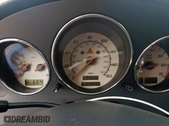 2003 Mercedes-Benz SLK 320 with VIN WDBKK65F73F284794, listed as a Copart auction lot 55833335 with 90,033 mi miles and Salvage title. Bid and sale history available at DreamBid. Image 9.