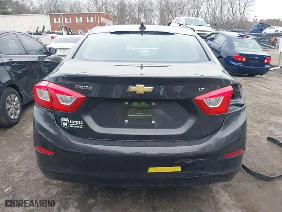 2017 Chevrolet Cruze LT with VIN 1G1BE5SM7H7134443, listed as a IAAI auction lot 41831648 with 108,376 mi miles. Bid and sale history available at carsss.com. Image 17.
