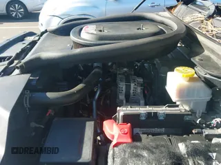 2020 Ram 1500 Big Horn z VIN 1C6SRFBT4LN343871, wystawiony jako IAAI lot #43265988 z przebiegiem 35 459 mil mil oraz . Historia ofert i sprzedaży dostępna na DreamBid. Obrazek 19.