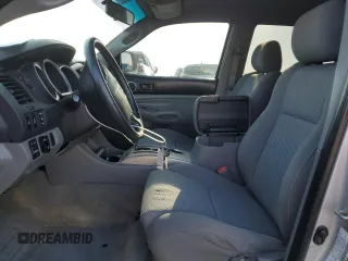 2007 Toyota Tacoma with VIN 5TELU42N07Z460478, listed as a Copart auction lot 52333905 with 271,727 mi miles and Salvage Title. Bid and sale history available at DreamBid. Image 7.