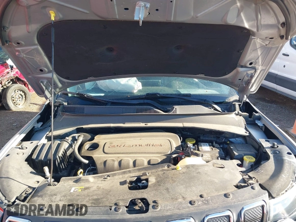 2022 Jeep Compass Latitude Lux с VIN 3C4NJDFB0NT171103, выставлен на аукционе IAAI как лот 41857327 с пробегом 17 940 миль миль и . История ставок и продаж доступна на DreamBid. Изображение 10.