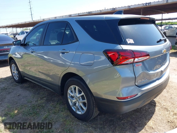 2024 Chevrolet Equinox LS z VIN 3GNAXHEG0RL338302, wystawiony jako IAAI lot #41978986 z przebiegiem 15 953 mil mil oraz . Historia ofert i sprzedaży dostępna na DreamBid. Obrazek 3.
