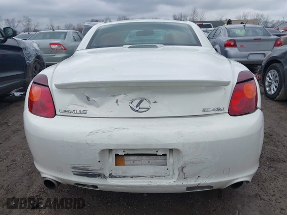 2004 Lexus SC with VIN JTHFN48Y040053735, listed as a IAAI auction lot 41982723 with 48,662 mi miles. Bid and sale history available at carsss.com. Image 17.