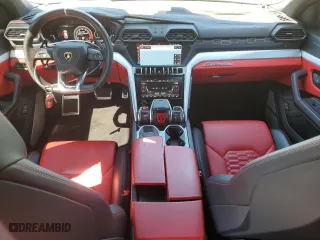 2019 Lamborghini Urus with VIN ZPBUA1ZL6KLA02282, listed as a Copart auction lot 88714865 with 17,842 mi miles and Salvage Title. Bid and sale history available at carsss.com. Image 8.