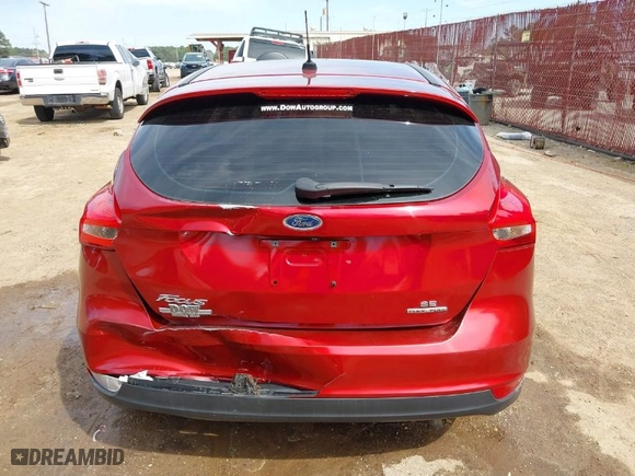 2016 Ford Focus SE with VIN 1FADP3K26GL288926, listed as a IAAI auction lot 41820097 with 189,539 mi miles. Bid and sale history available at carsss.com. Image 16.