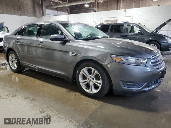 2013 Ford Taurus SEL z VIN 1FAHP2H84DG110704, wystawiony jako Copart lot #53538535 z przebiegiem 129 826 mil mil oraz Szkoda całkowita • Salvage title. Historia ofert i sprzedaży dostępna na DreamBid. Obrazek 4.