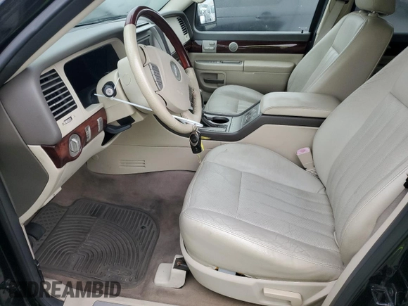 2004 Lincoln Aviator Luxury with VIN 5LMEU88HX4ZJ46399, listed as a Copart auction lot 43028325 with 96,743 mi miles and Salvage title. Bid and sale history available at DreamBid. Image 7.