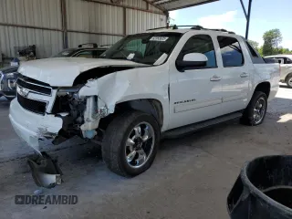2011 Chevrolet Avalanche LS с VIN 3GNMCEE05BG111745, выставлен на аукционе Copart как лот 62365605 с пробегом 274 155 миль миль и Списание • Salvage title. История ставок и продаж доступна на DreamBid. Изображение 1.