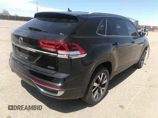 2022 Volkswagen Atlas SE with VIN 1V2LC2CA6NC224124, listed as a IAAI auction lot 42153826 with 49,551 mi miles and . Bid and sale history available at DreamBid. Image 4.