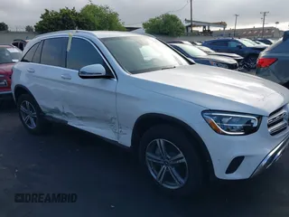 2022 Mercedes-Benz GLC 300 with VIN W1N0G8DB0NG057604, listed as a IAAI auction lot 42381397 with 29,171 mi miles and . Bid and sale history available at DreamBid. Image 1.