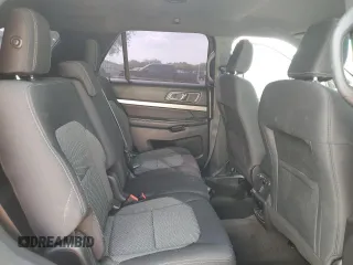 2018 Ford Explorer XLT z VIN 1FM5K7D85JGA54665, wystawiony jako Copart lot #50333465 z przebiegiem 59 877 mil mil oraz Szkoda całkowita • Salvage title. Historia ofert i sprzedaży dostępna na DreamBid. Obrazek 11.