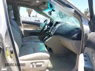 2006 Lexus RX 400h with VIN JTJHW31U860031359, listed as a IAAI auction lot 42648566 with 179,063 mi miles and . Bid and sale history available at DreamBid. Image 5.