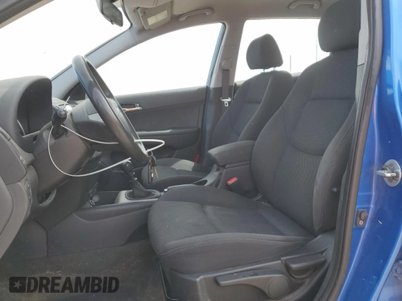 2009 Hyundai Elantra with VIN KMHDC85E79U047510, listed as a Copart auction lot 63912235 with 131,899 mi miles and Salvage title. Bid and sale history available at DreamBid. Image 7.