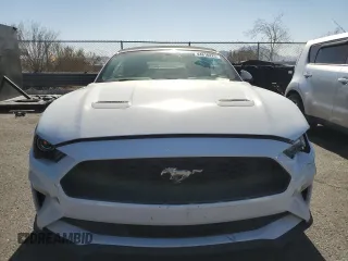 2020 Ford Mustang EcoBoost z VIN 1FATP8UH2L5125876, wystawiony jako Copart lot #44816225 z przebiegiem 68 002 mil mil oraz Szkoda całkowita • Salvage title. Historia ofert i sprzedaży dostępna na DreamBid. Obrazek 5.