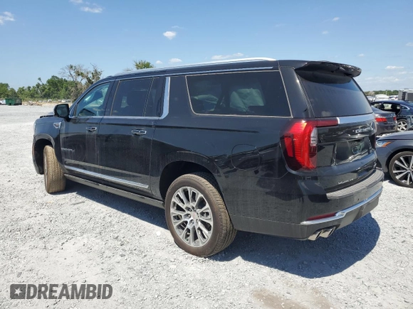 2025 GMC Yukon XL Denali with VIN 1GKS2JRL6SR170517, listed as a Copart auction lot 53795565 with 1,091 mi miles and Salvage Title. Bid and sale history available at carsss.com. Image 2.
