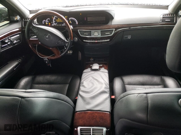 2011 Mercedes-Benz S 550 with VIN WDDNG7BB3BA405605, listed as a Copart auction lot 51168365 with 109,428 mi miles and Salvage Title. Bid and sale history available at DreamBid. Image 8.