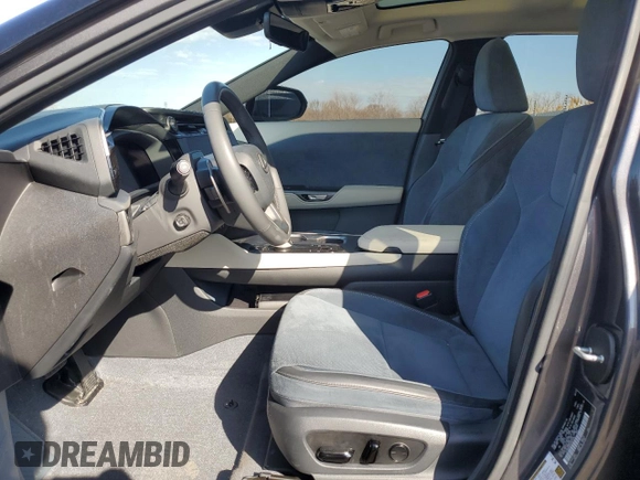 2023 Lexus RZ 450e Premium z VIN JTJAAAAB5PA007146, wystawiony jako Copart lot #50764805 z przebiegiem 20 747 mil mil oraz Szkoda całkowita • Salvage title. Historia ofert i sprzedaży dostępna na DreamBid. Obrazek 7.